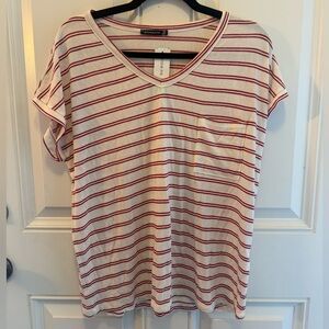 Staccato Lori Textured VNeck Pocket Tee - XL